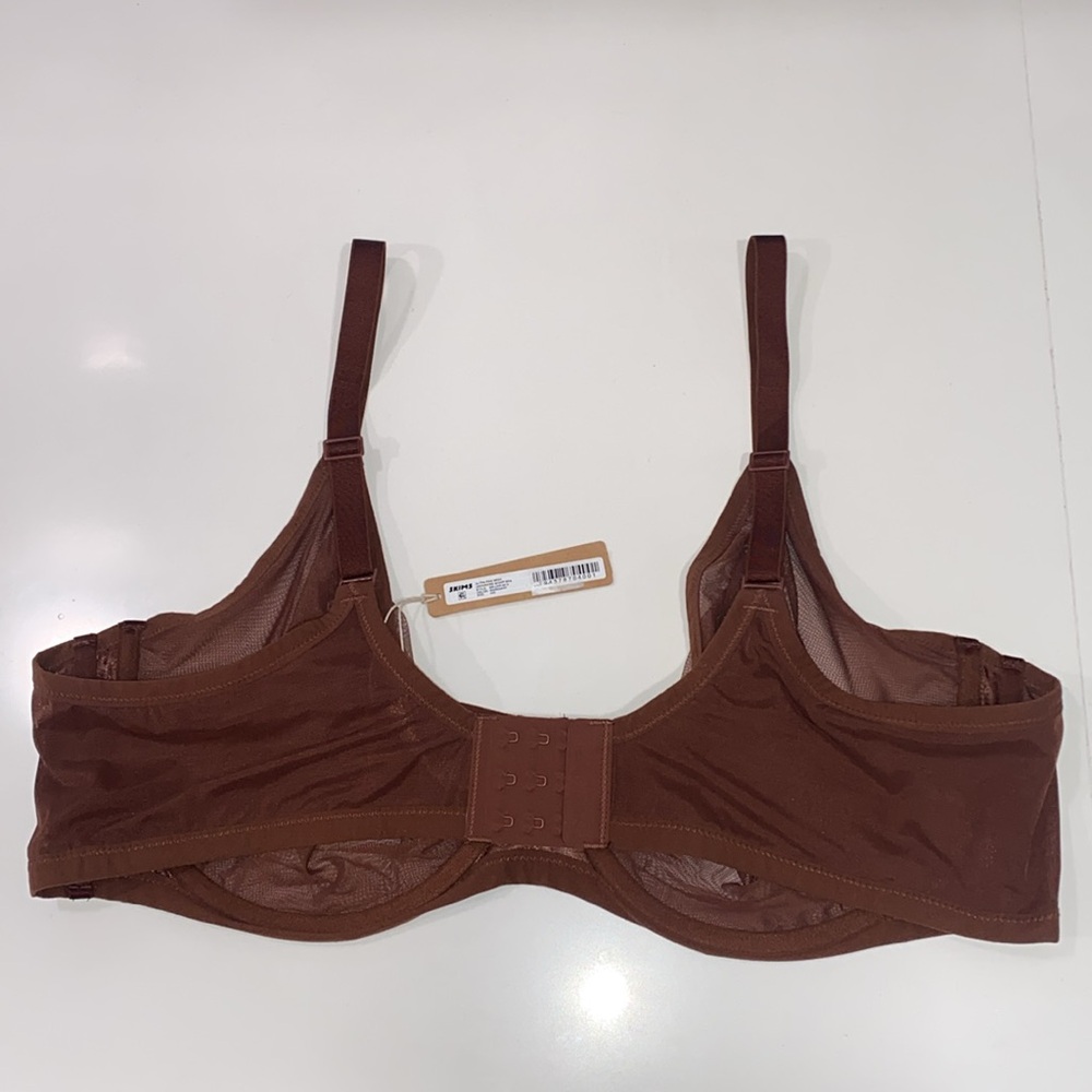 SKIMS Ultra Fine Mesh Underwire Scoop Bra in Mohogany 46D NWT - Picture 3 of 9